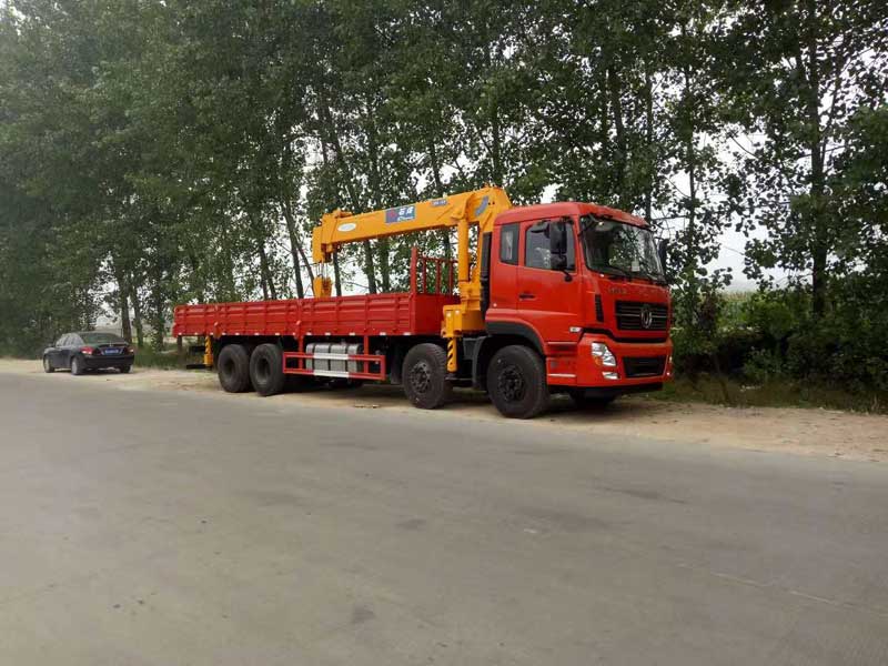 隨車吊營運(yùn)證怎么辦理？